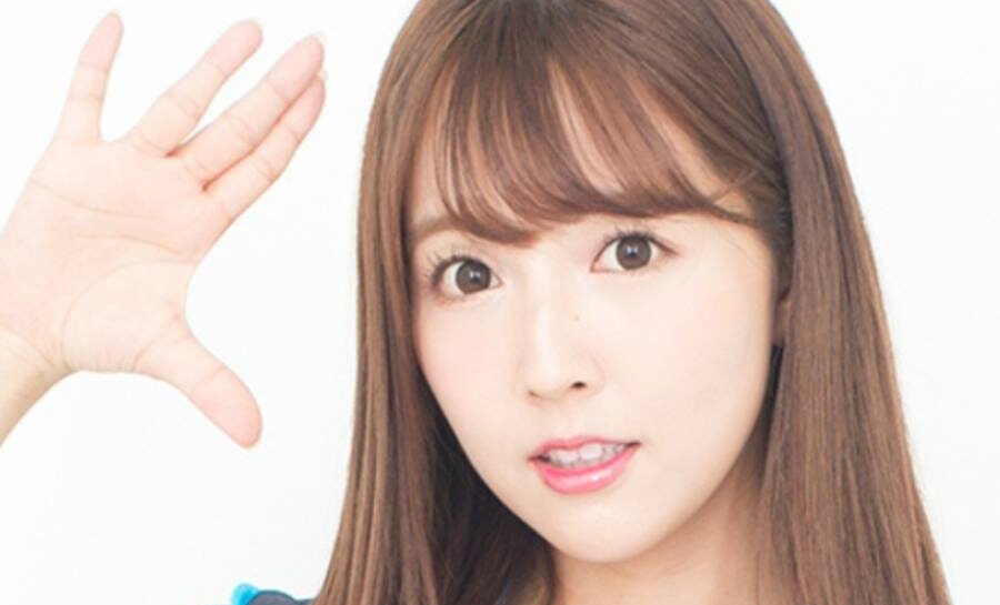 三上悠亜（ゆあ みかみ）完全ガイド：アイドルからAV女優、そして新たなステージへ